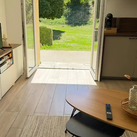 Cocon Pour 2 - Nature Et Proche A43 Apartamento